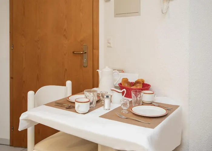 شقة Abendrot Apartments-6 By Interhome جريندلوالد